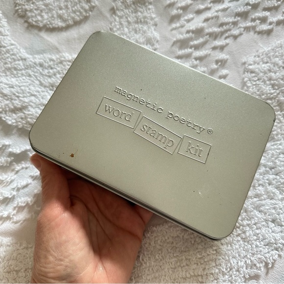 Magnetic Word Kit - Picture 4 of 6